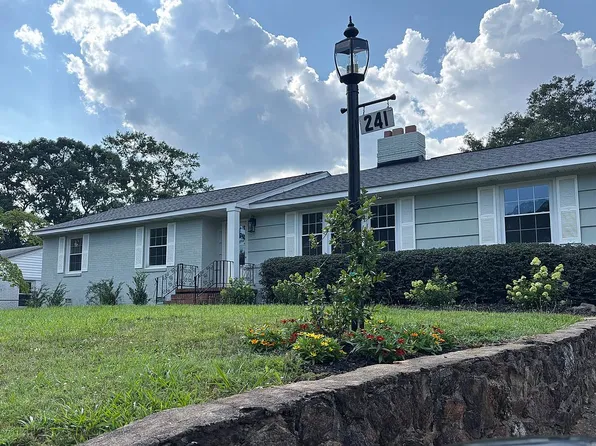 241 Lowndes Ave, Greenville, SC 29607