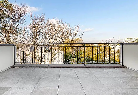 Rented by Living New York | media 13