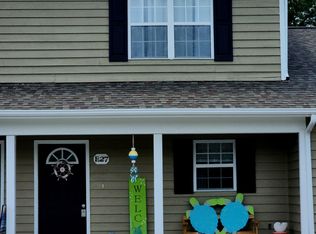 601 Pelletier Loop Rd #E27, Swansboro, NC 28584