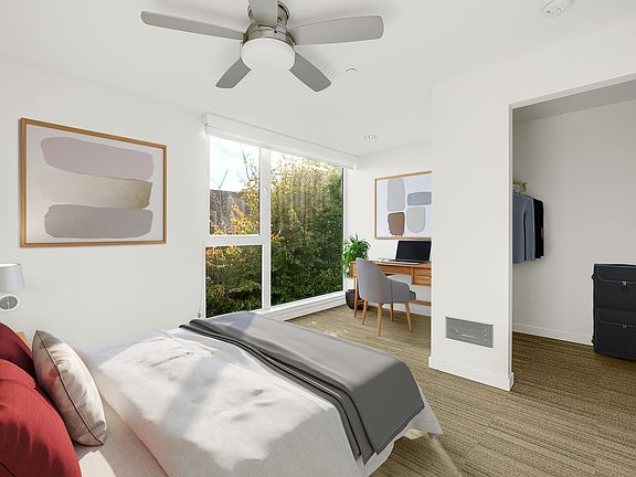 3rd image of 703 Bellevue Ave E #211