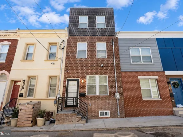 2420 Harlan St, Philadelphia, PA 19121
