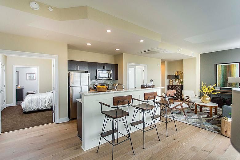 1st image of 252 N Columbus Blvd #317