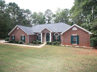 131 Cameron Pointe Dr, Lagrange, GA 30240