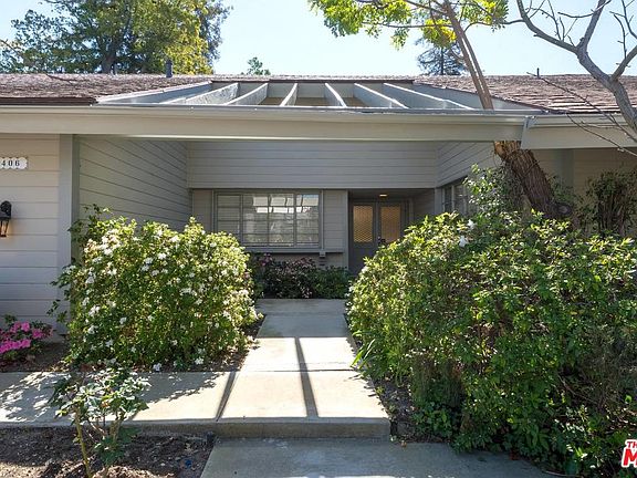3rd image of 2406 Pesquera Dr