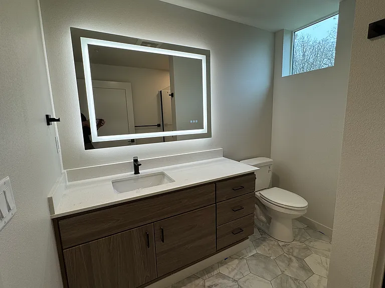 7044 SW Gonzaga St #203 — Photo 28