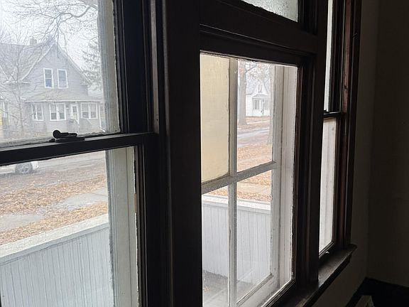 4th image of 1232 Albemarle St