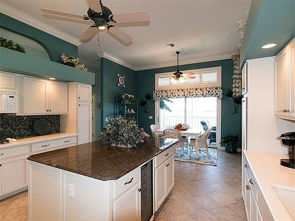 5th image of 485 Green Dolphin Dr S