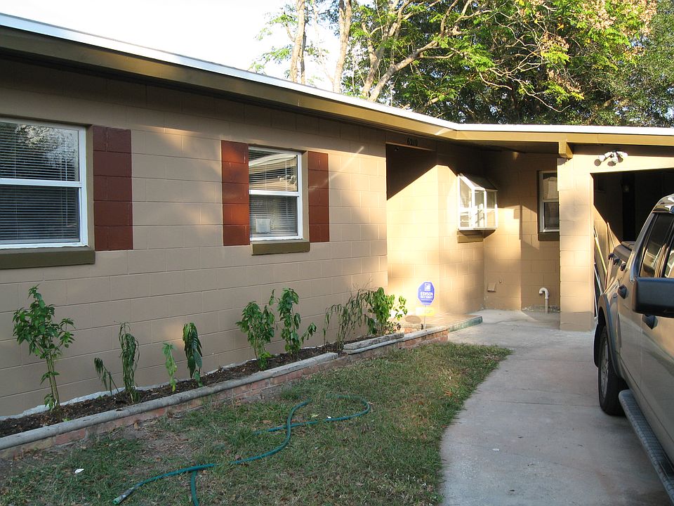 1st image of 6210 Oakcrest Cir