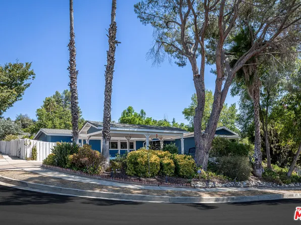 20712 Dolorosa St, Woodland Hills, CA 91367