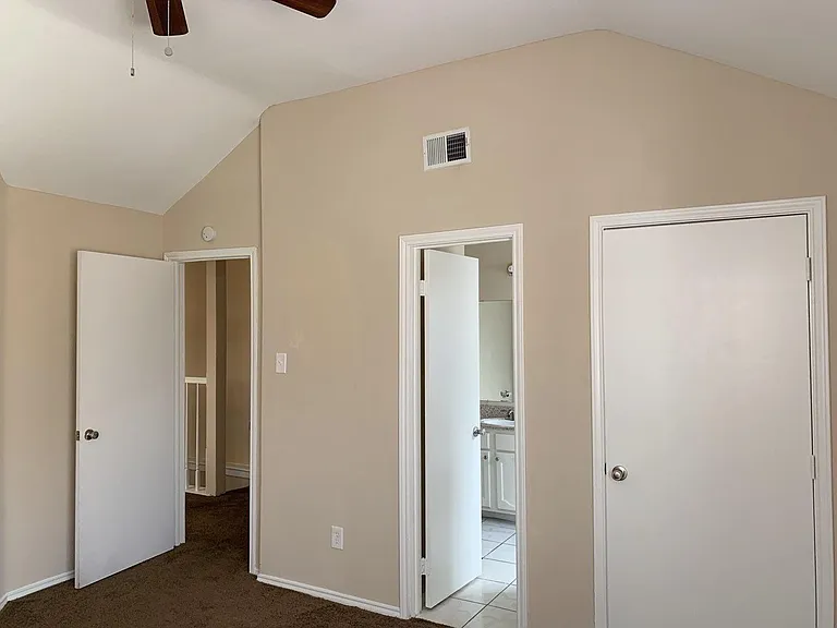 5922 Cinnamon Creek Cir — Photo 8