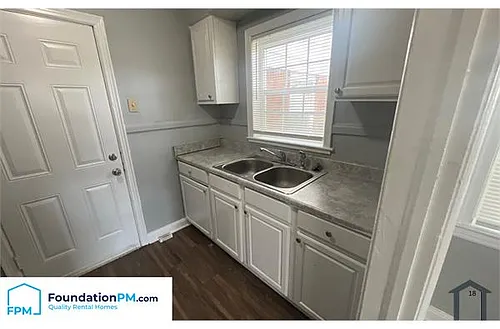 1407 Semmes St Photo 1
