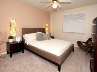 10944 Evening Creek Dr E APT 116, San Diego, CA 92128