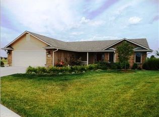 708 Goldspike, Newton, KS 67114