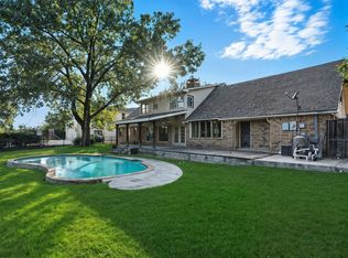 2 Meadowcreek Dr, Melissa, TX 75454