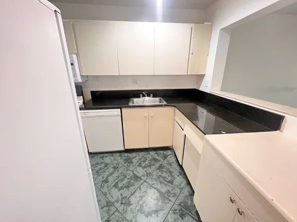 7800 Colony Cir S #11-202, Fort Lauderdale, FL 33321