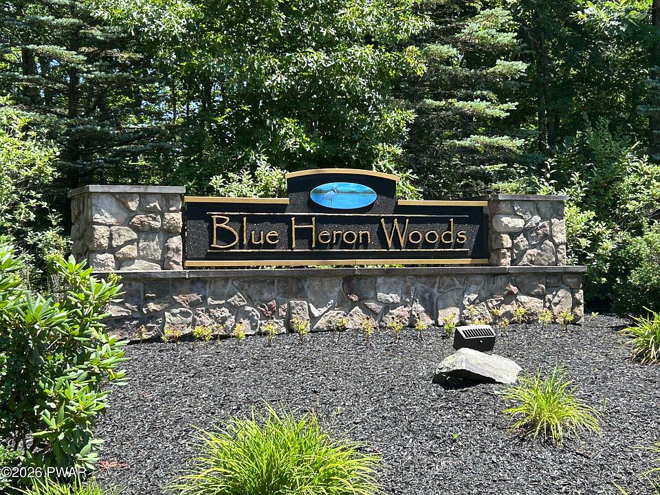 1st image of 72 Blue Heron Way