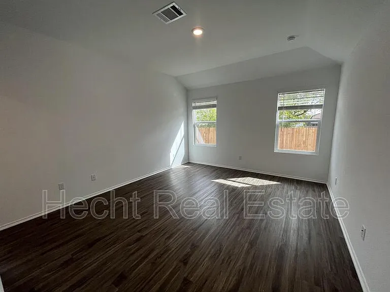 283 Silver Glen Dr #1 — Photo 10