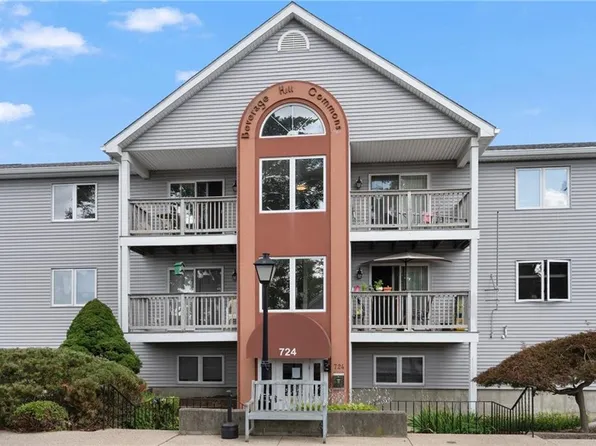 724 Beverage Hill Ave APT C12, Pawtucket, RI 02861