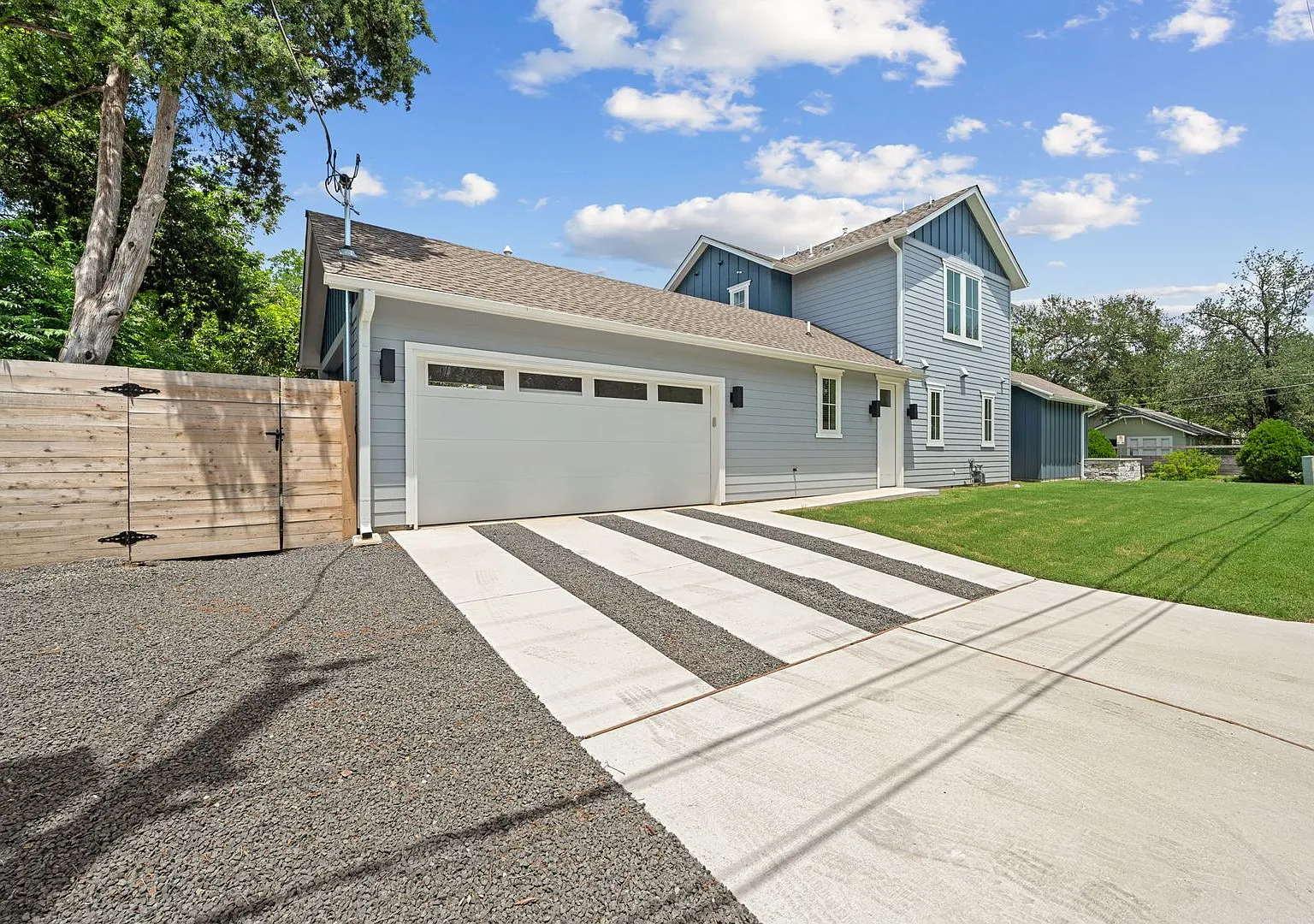 Central Austin : 6 Bd / 4 Ba — Photo 4