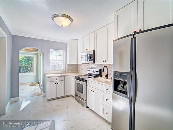 4th image of 310 NE 56th St