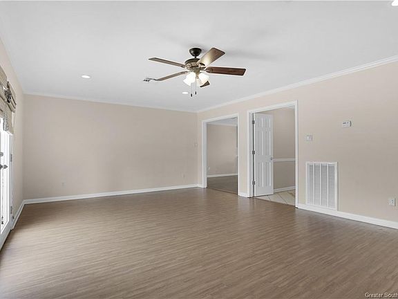 5th image of 616 Blackman St