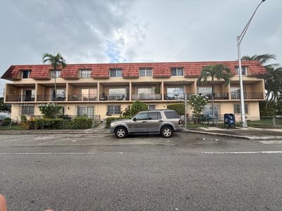 6900 W Flagler St APT 2F, Miami, FL, 33144