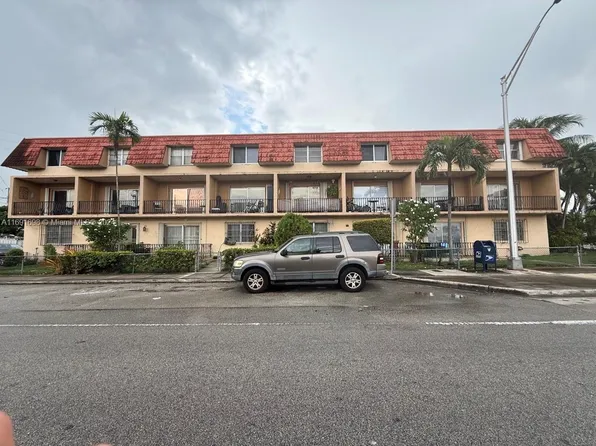 6900 W Flagler St APT 2F, Miami, FL 33144