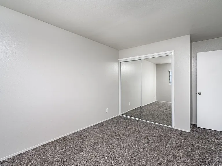 Shadow Glen Apartments IMMEDIATE MOVE INS — Photo 22