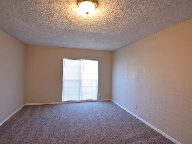 1206 Bonner Dr — Photo 13