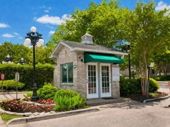 6000 Reims Rd APT 2405, Houston, TX 77036