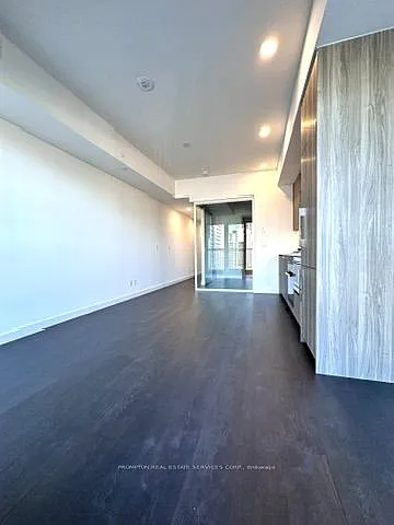 75 Billes Hts #642 — Photo 12