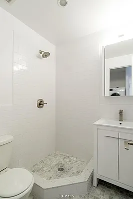 Rented by Compass | media 33