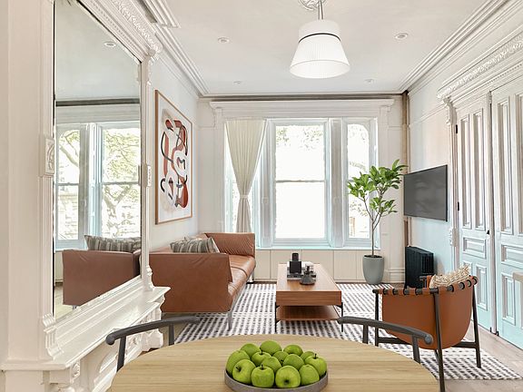 2nd image of 76 Mac Donough St #1