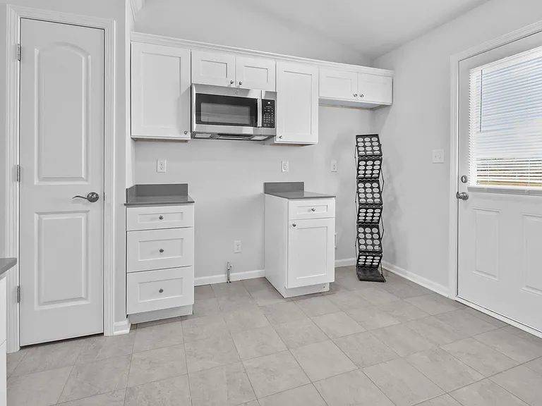 8251 Aviana Ave — Photo 8