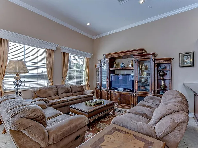 10602 Cayman Isle Ct — Photo 15