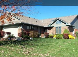 372 Weathersfield Dr, Dayton, OH 45440