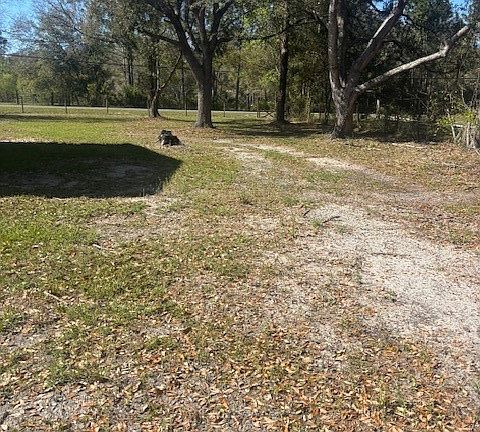 3rd image of 95608 Clearwater Rd