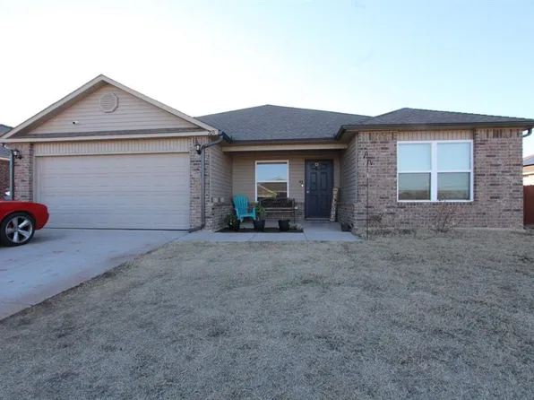 209 Klare Ct, Newcastle, OK 73065
