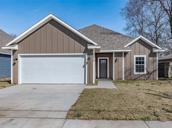 1219 S Montgomery St, Sherman, TX 75090