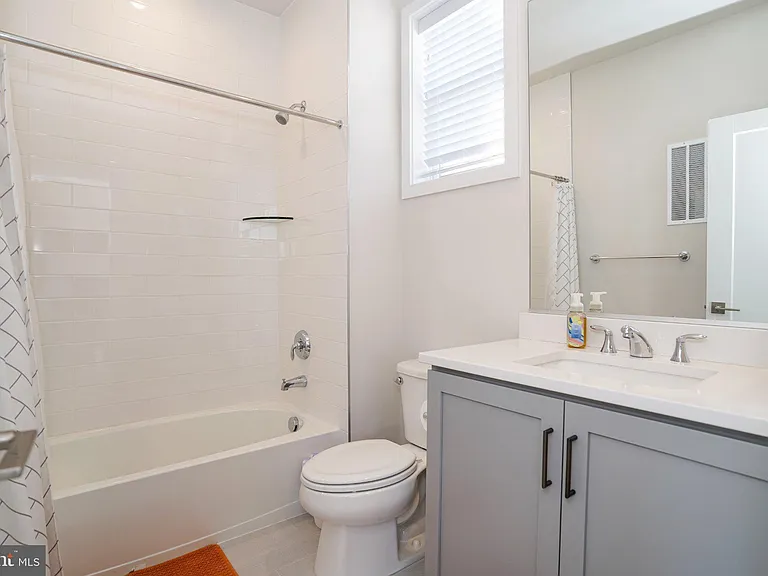 14301 Beckett Glen Cir — Photo 25