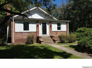 4421 Dickey John Rd, Auburn, IL 62615