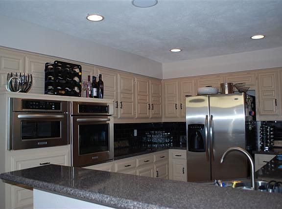 3rd image of 6001 Clear Bay Dr