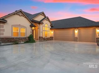 746 W Heather Woods Dr, Nampa, ID 83686