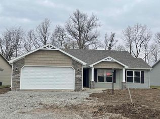 1121 E Ridge Dr, Decatur, IN 46733