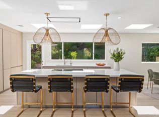 6057 Avenida Chamnez, La Jolla, CA 92037