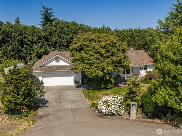 81 Eastgate Place, Sequim, WA 98382