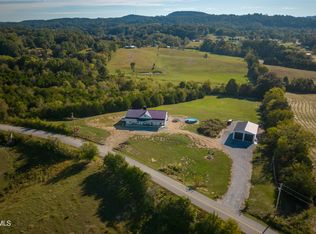 722 S Wesley Chapel Rd, Greeneville, TN 37745