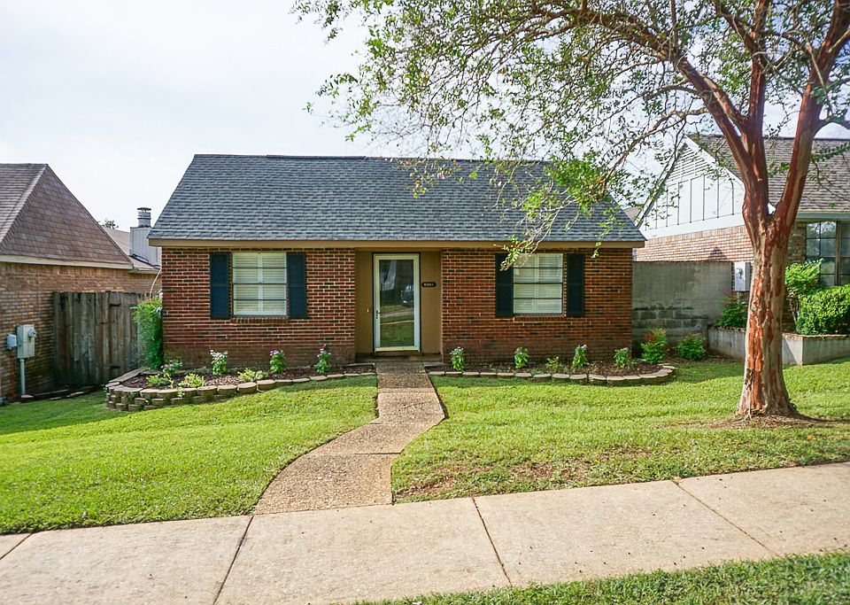 1st image of 6083 Highland Cir N