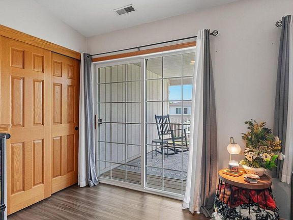 3rd image of 835 Lannon TERRACE #1202