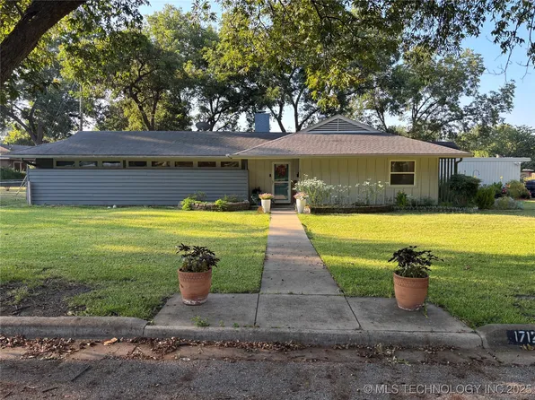 1712 5th Ave SW, Ardmore, OK 73401